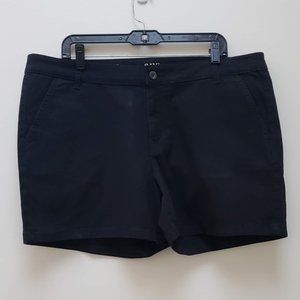 a.n.a Black Mid Rise Twill Shorts size 18